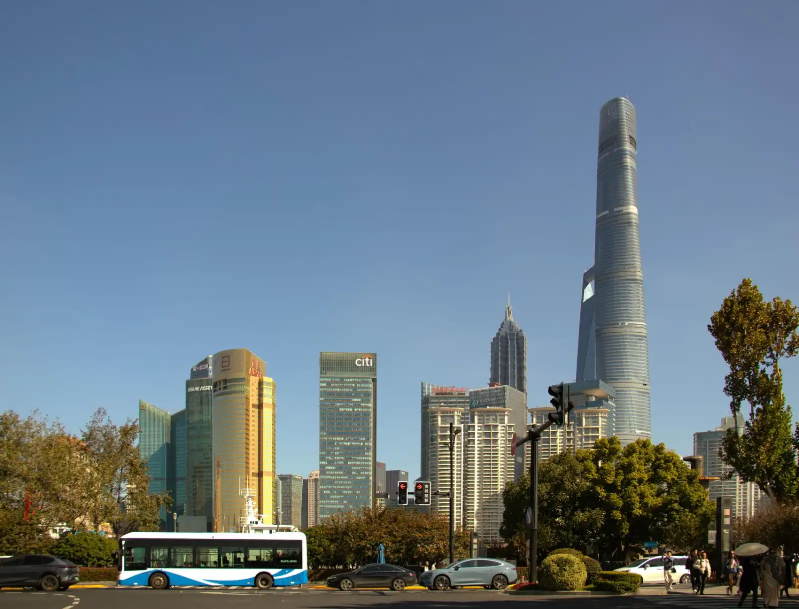 安防监控摄像头选购指南：不同场景下的参数与配置对比
